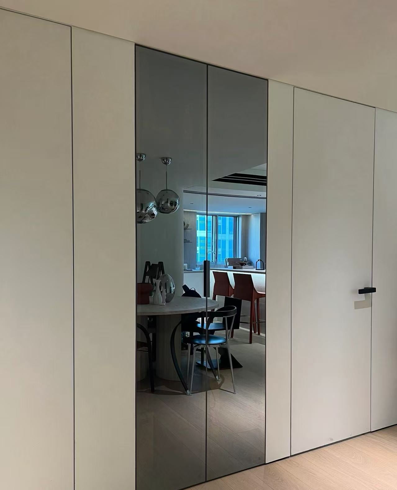 20 Series Hidden-Frame Minimalist Glass Door – F Type